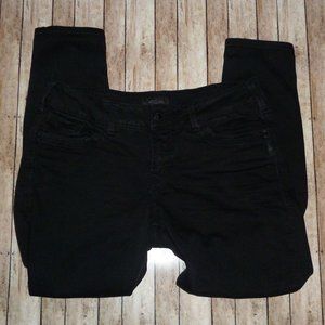 Black Suki Ankle Skinny Jeans